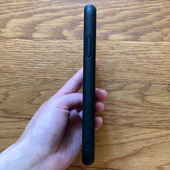 Adidas iPhone XR Black Case - Picture 3 of 6